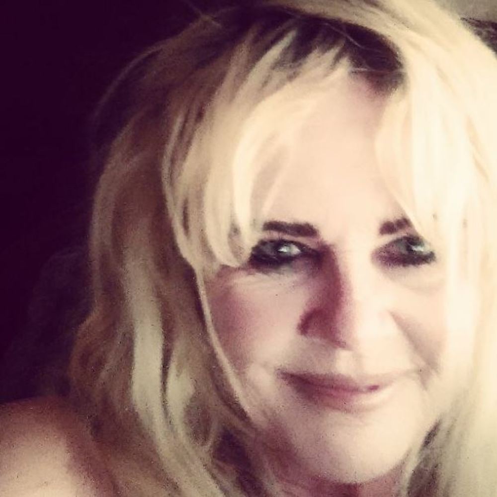 Meet your Posher, Rhonda